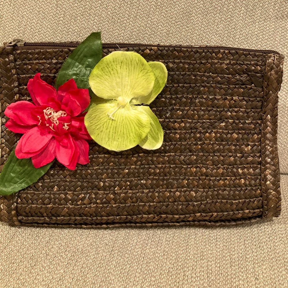 Handbag - Picture 3 of 3